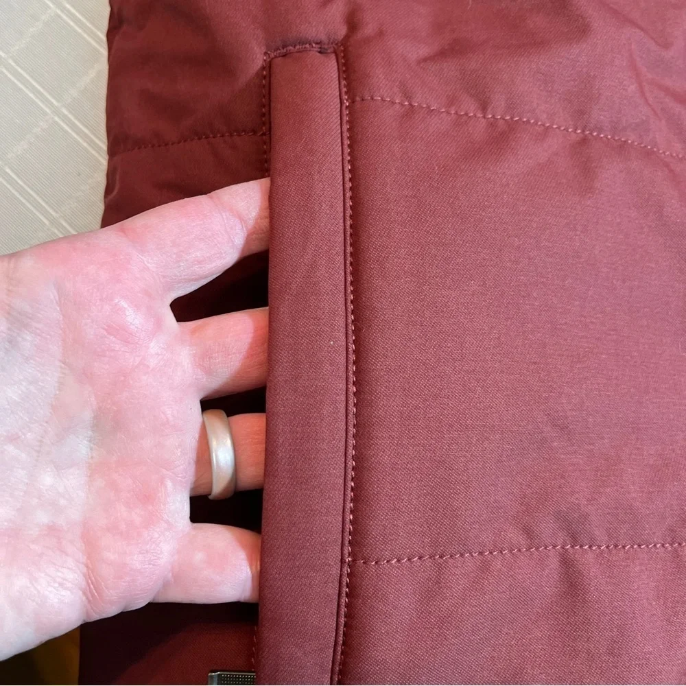 Columbia Men's Small Rust and Blue Puffer Vest Preppy Transitional Outdoor